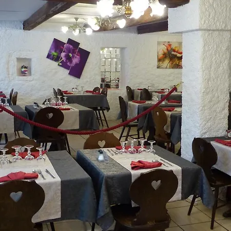 Hotel La Vieille Ferme
